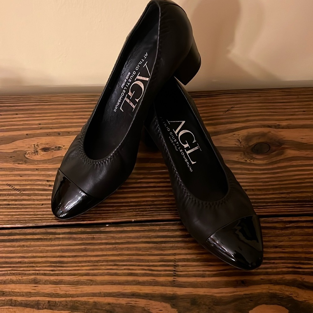 Atilio Giusti Leobruni Size 9 - 2inch heel- Made in Italy